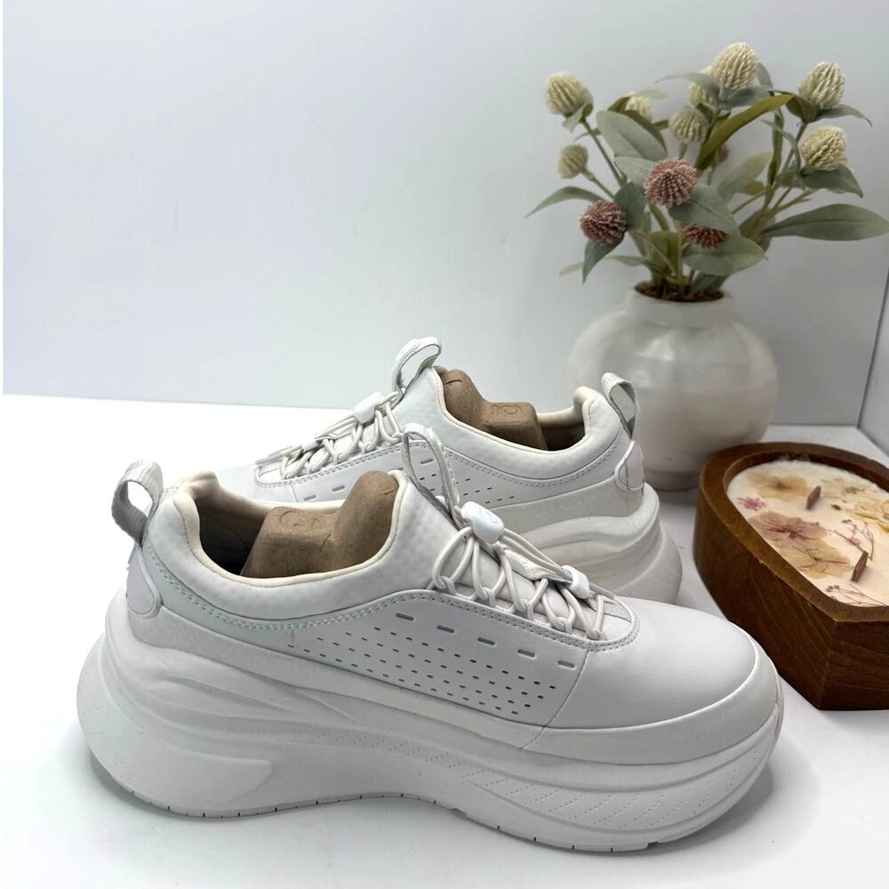 Clove Forte 2 Nursing Sneaker Healthcare Brilliant White Women 7.5 Tried On - Picture 6 of 10
